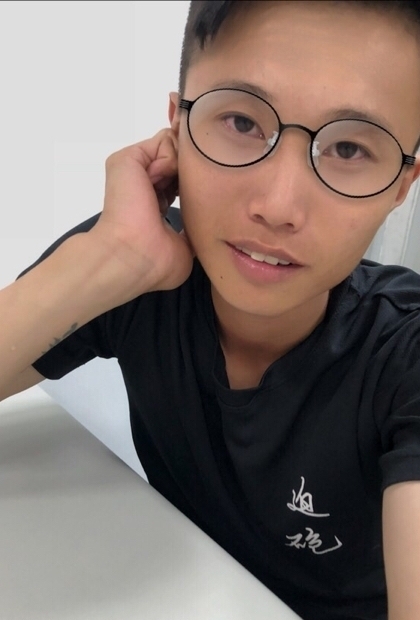 璨名的第一张照片--基隆中老年相亲网