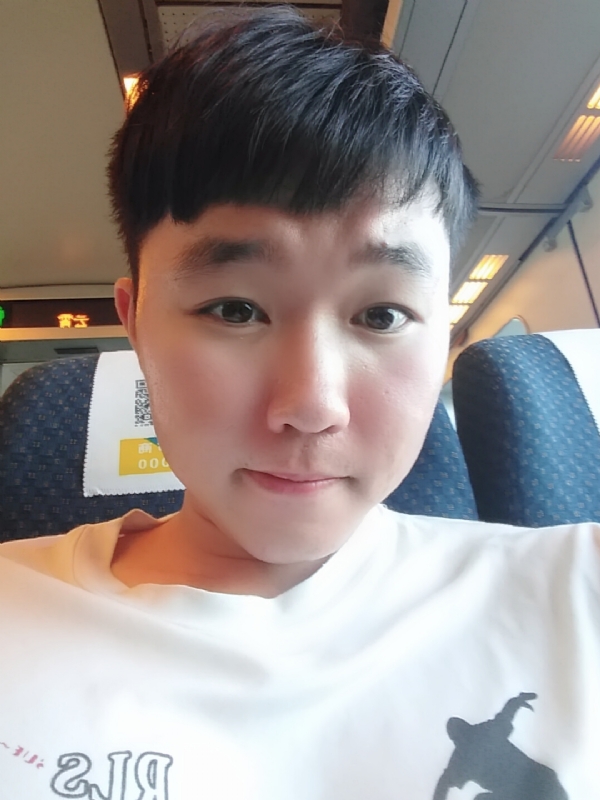 爱玉的第一张照片--基隆中老年相亲网