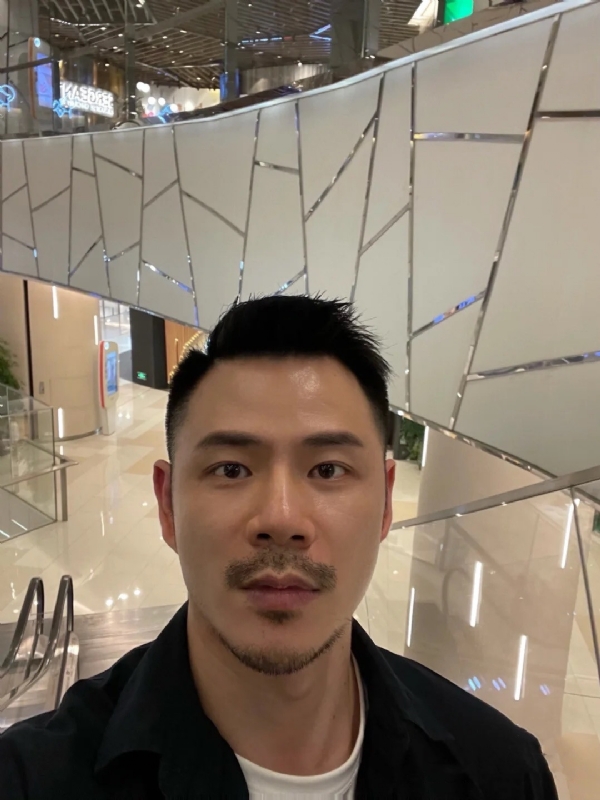 陈的第一张照片--基隆中老年相亲网