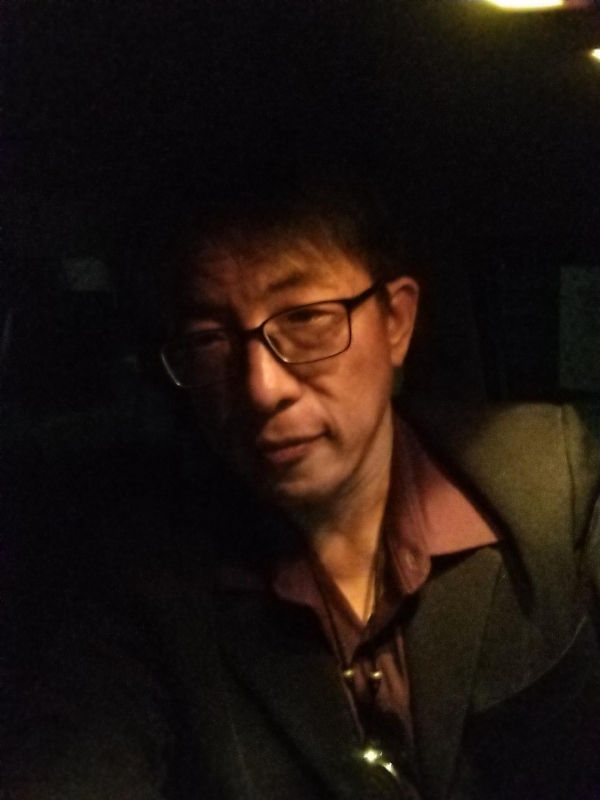 隱姓埋名的第一张照片--基隆中老年相亲网